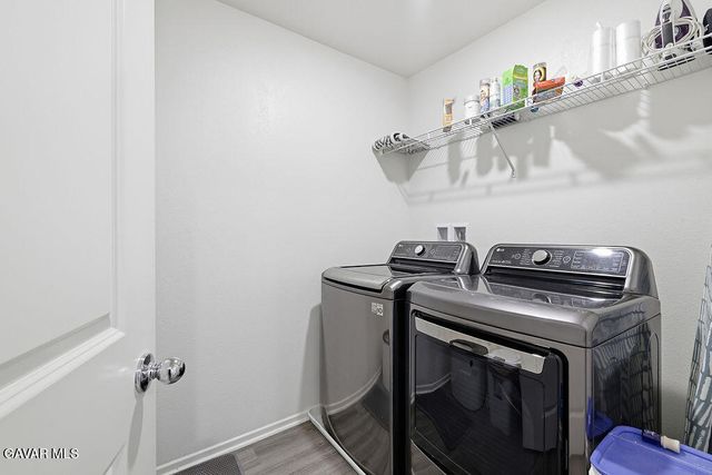 4384 W Ave J-5, Lancaster, CA 93536