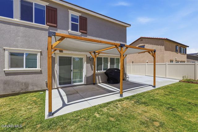 4384 W Ave J-5, Lancaster, CA 93536