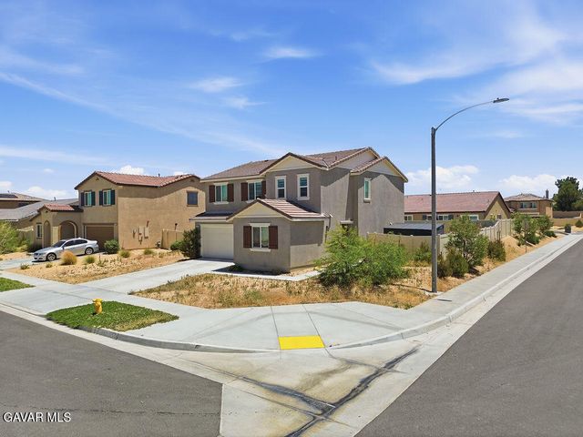 4384 W Ave J-5, Lancaster, CA 93536