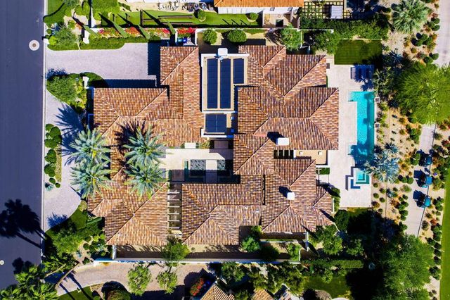 52560 Del Gato Drive, La Quinta, CA 92253