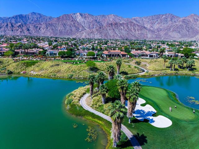 52560 Del Gato Drive, La Quinta, CA 92253