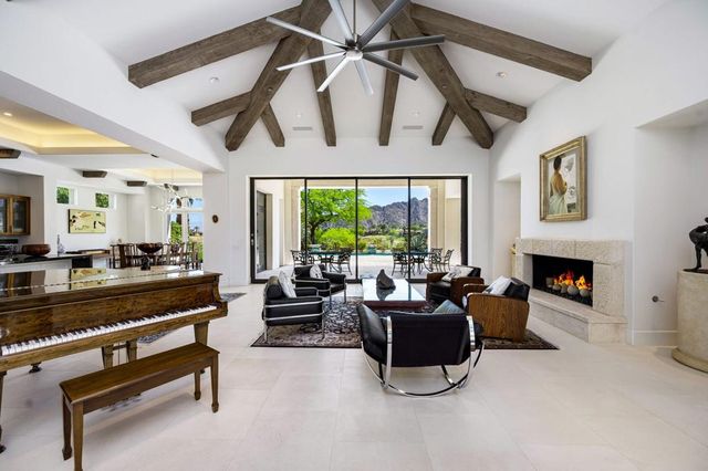 52560 Del Gato Drive, La Quinta, CA 92253