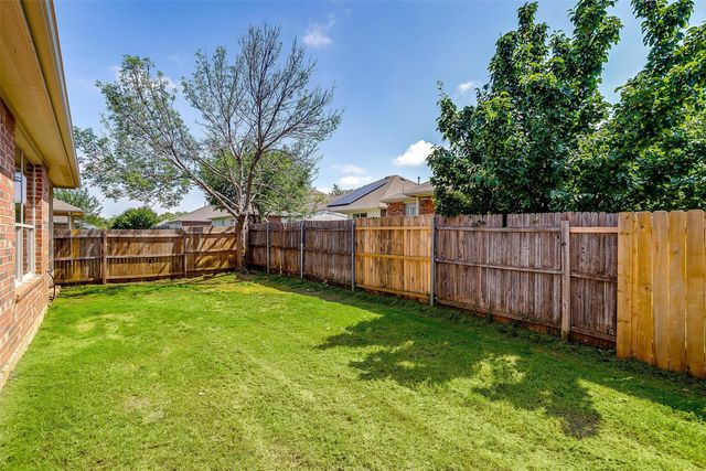 460 Angler Drive, Crowley, TX 76036