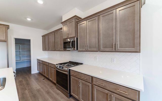 403 Rawling Ln, Gallatin, TN 37066