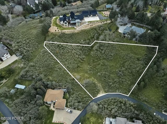 10667 S Hidden Ridge Lane, Sandy, UT 84092