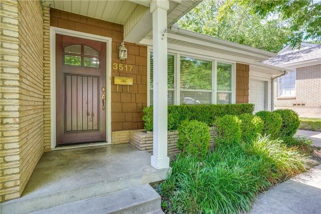 3517 Rogers Avenue, Fort Worth, TX 76109