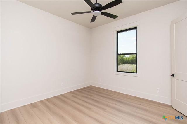201 Bravo Vista Lane, Belton, TX 76513