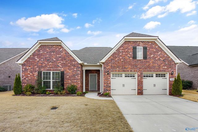 24490 Beacon Circle, Athens, AL 35613