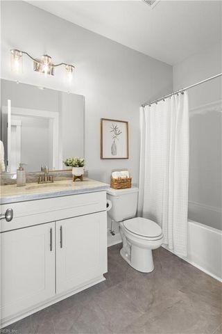 312 Riverview RD, Chesapeake, VA 23322