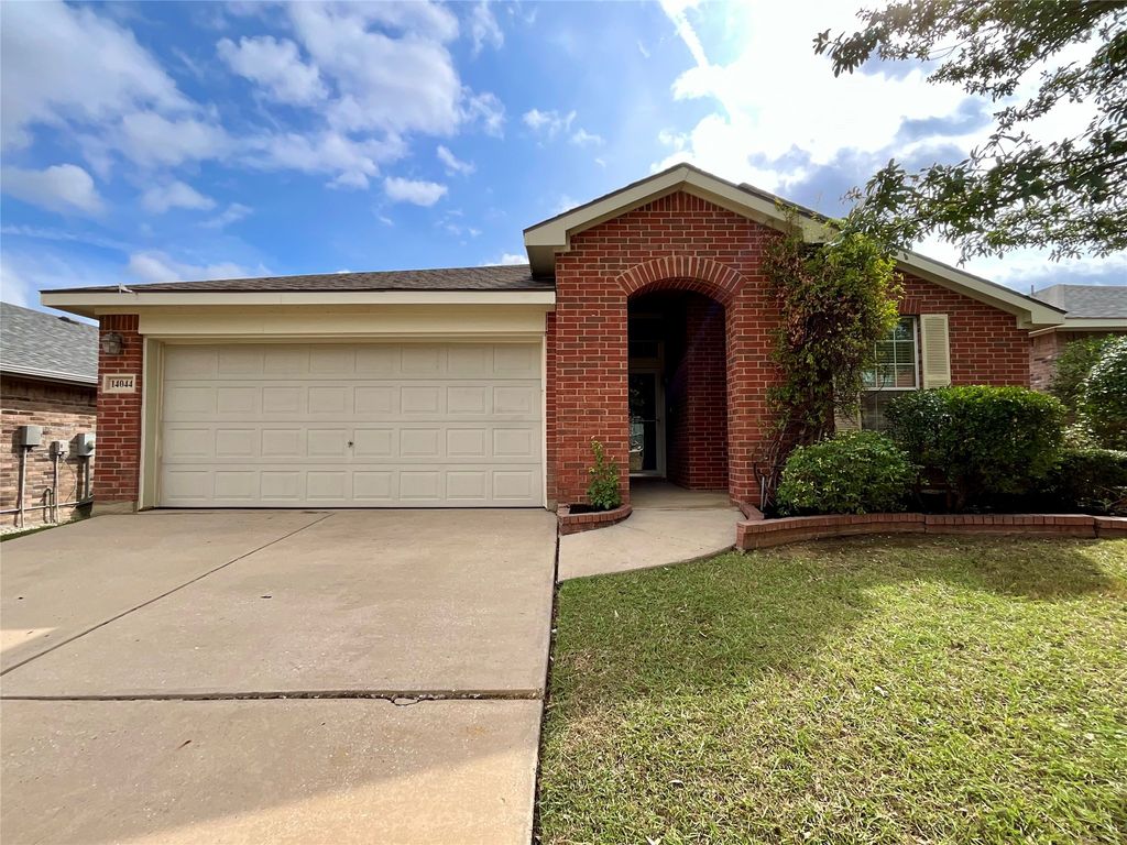 14044 Fontana Road, Fort Worth, TX 76262 — exterior