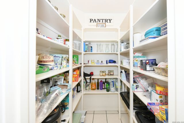 714 Sweetbrush, San Antonio, TX 78258