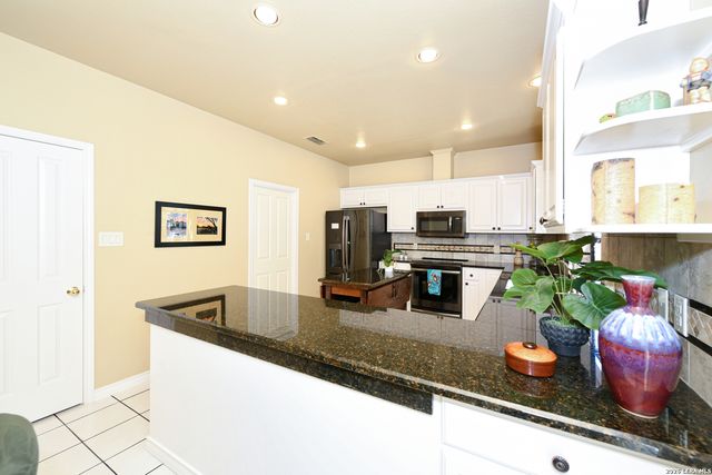 714 Sweetbrush, San Antonio, TX 78258