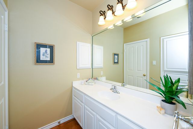 714 Sweetbrush, San Antonio, TX 78258