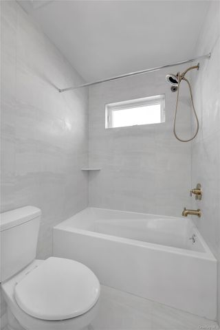 478 W Central Avenue 203, Monsey, NY 10977