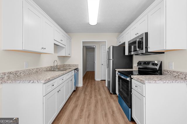 70 Rock Wood Court, Covington, GA 30016