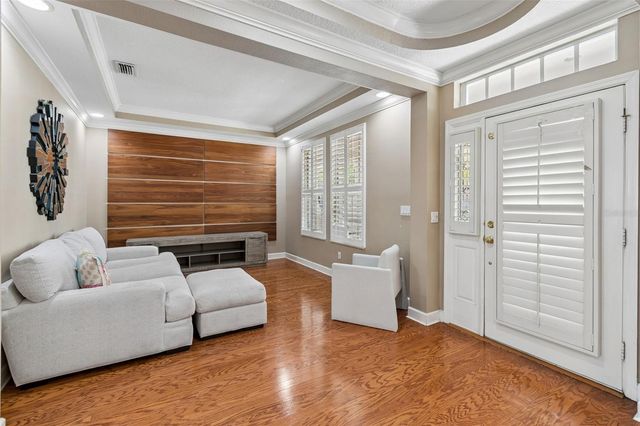 9816 ROYCE DRIVE, Tampa, FL 33626