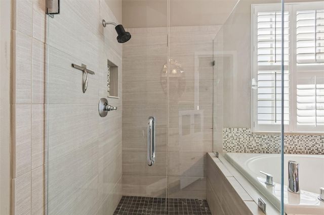 9816 ROYCE DRIVE, Tampa, FL 33626