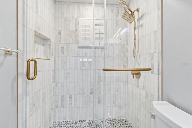 9816 ROYCE DRIVE, Tampa, FL 33626