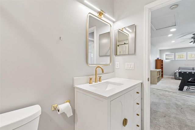 9816 ROYCE DRIVE, Tampa, FL 33626