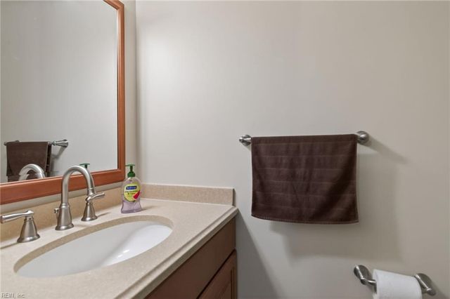 149 Creekshire CRES, Newport News, VA 23603