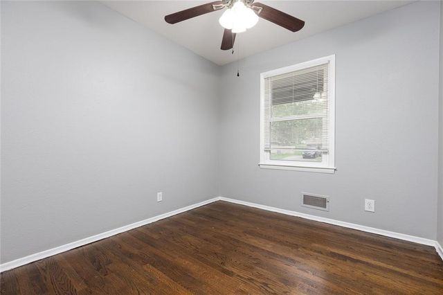 4837 EVANSTON Avenue, Kansas City, MO 64133
