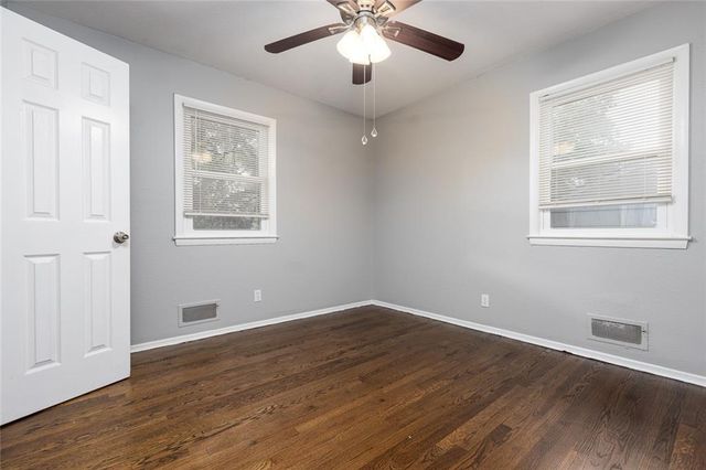 4837 EVANSTON Avenue, Kansas City, MO 64133