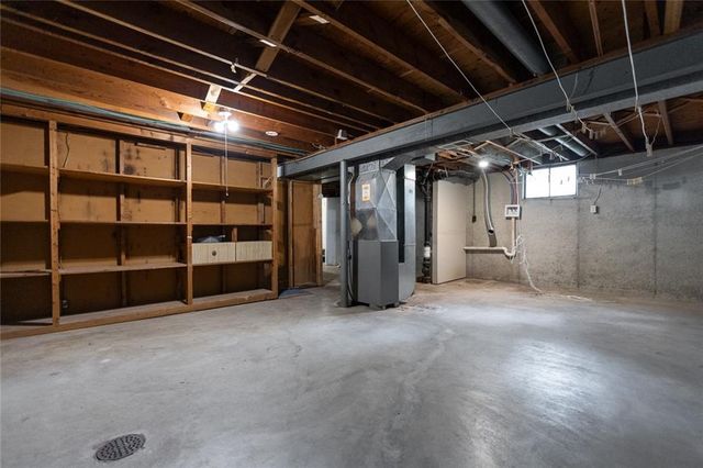 4837 EVANSTON Avenue, Kansas City, MO 64133