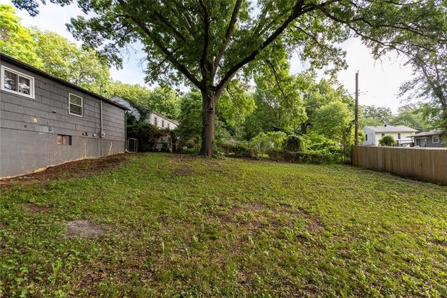 4837 EVANSTON Avenue, Kansas City, MO 64133