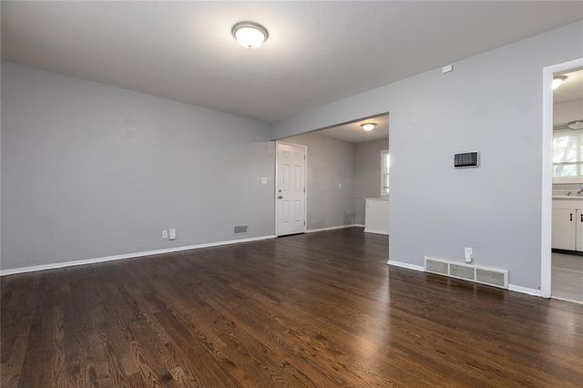 4837 EVANSTON Avenue, Kansas City, MO 64133