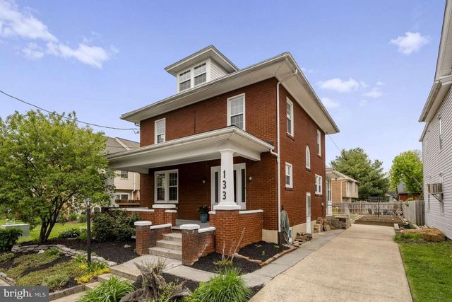 133 S GRANT ST, Manheim, PA 17545
