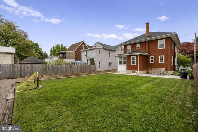 133 S GRANT ST, Manheim, PA 17545