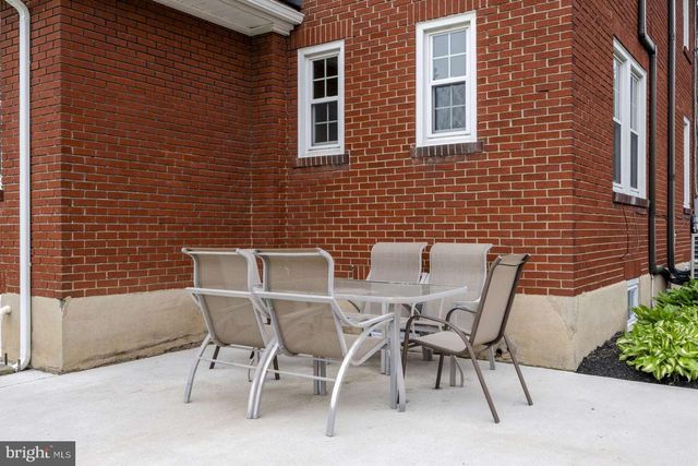 133 S GRANT ST, Manheim, PA 17545
