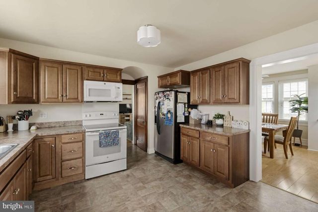 133 S GRANT ST, Manheim, PA 17545