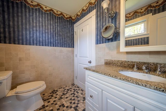16 S Merrill St, Haverhill, MA 01835