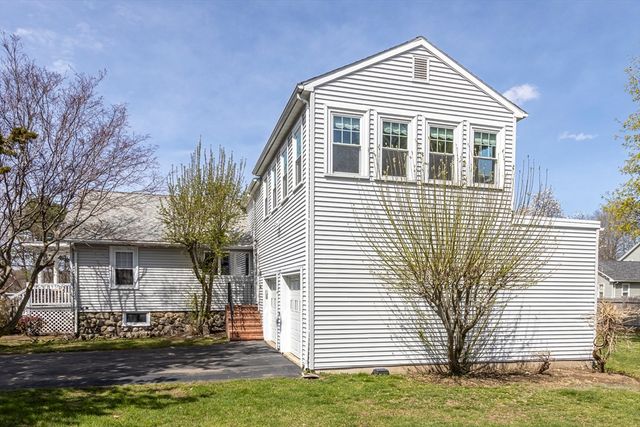 16 S Merrill St, Haverhill, MA 01835