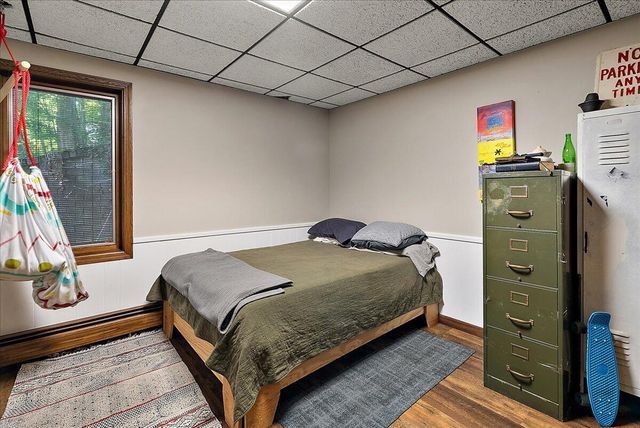 955 Kenwood Drive, Holland, MI 49423