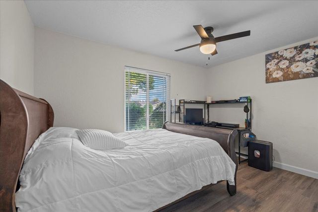 970 Goldenoak Way, Stockton, CA 95209