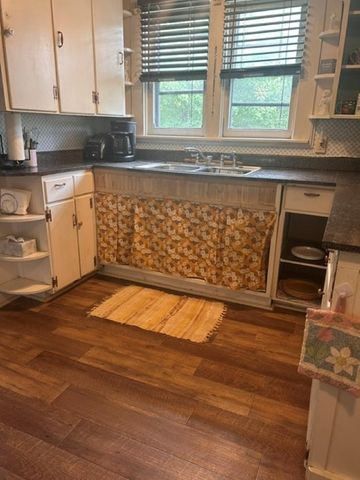 321 S State Street, Alma, MI 48801