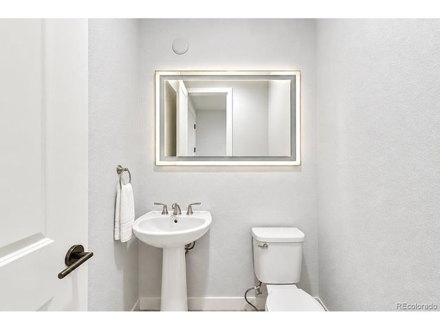 5423 Brotherton Ct, Castle Rock, CO 80104