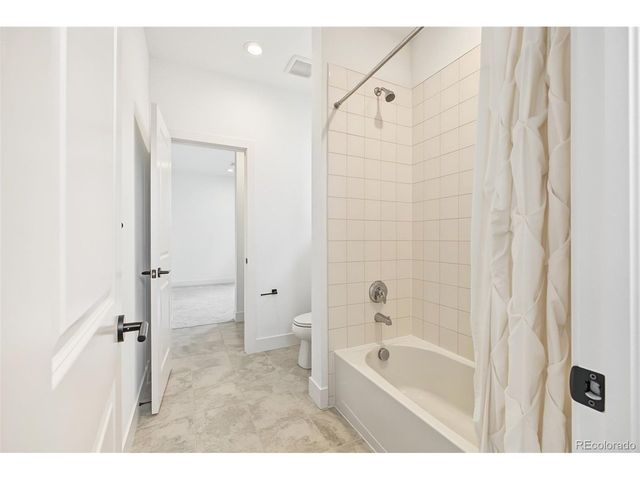 5423 Brotherton Ct, Castle Rock, CO 80104