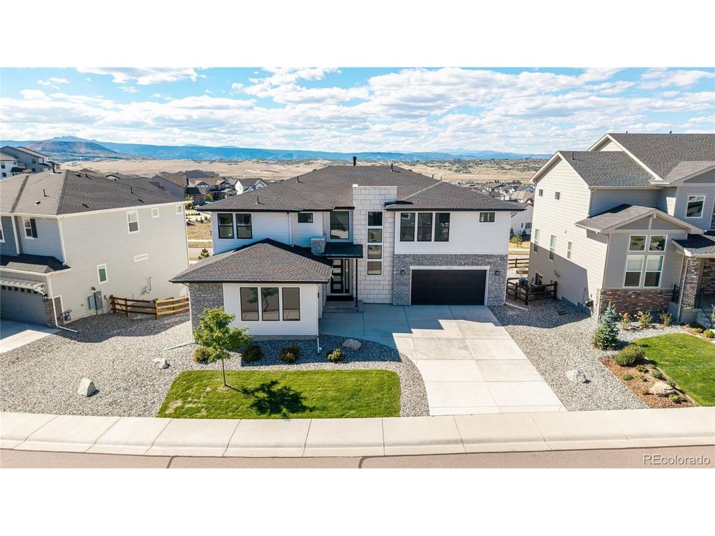 5423 Brotherton Ct, Castle Rock, CO 80104