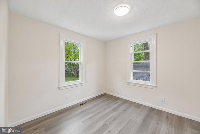 6710 PINE GROVE, Suitland, MD 20746