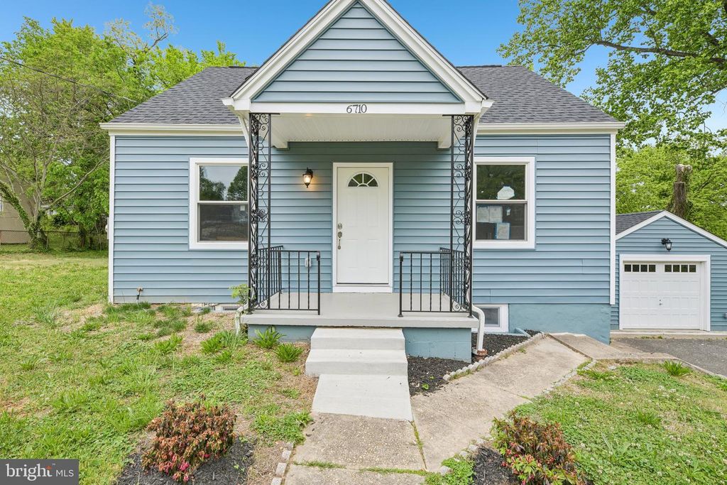 6710 PINE GROVE, Suitland, MD 20746