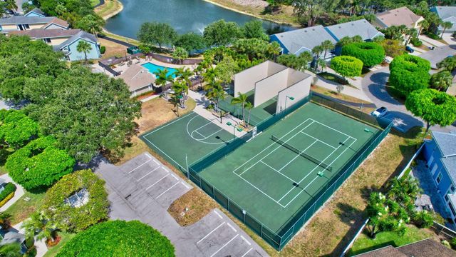 5282 Sapphire Valley, Boca Raton, FL 33486