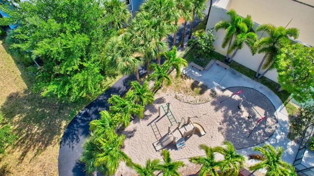 5282 Sapphire Valley, Boca Raton, FL 33486