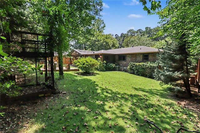 1275 Blueberry Trail, Decatur, GA 30033