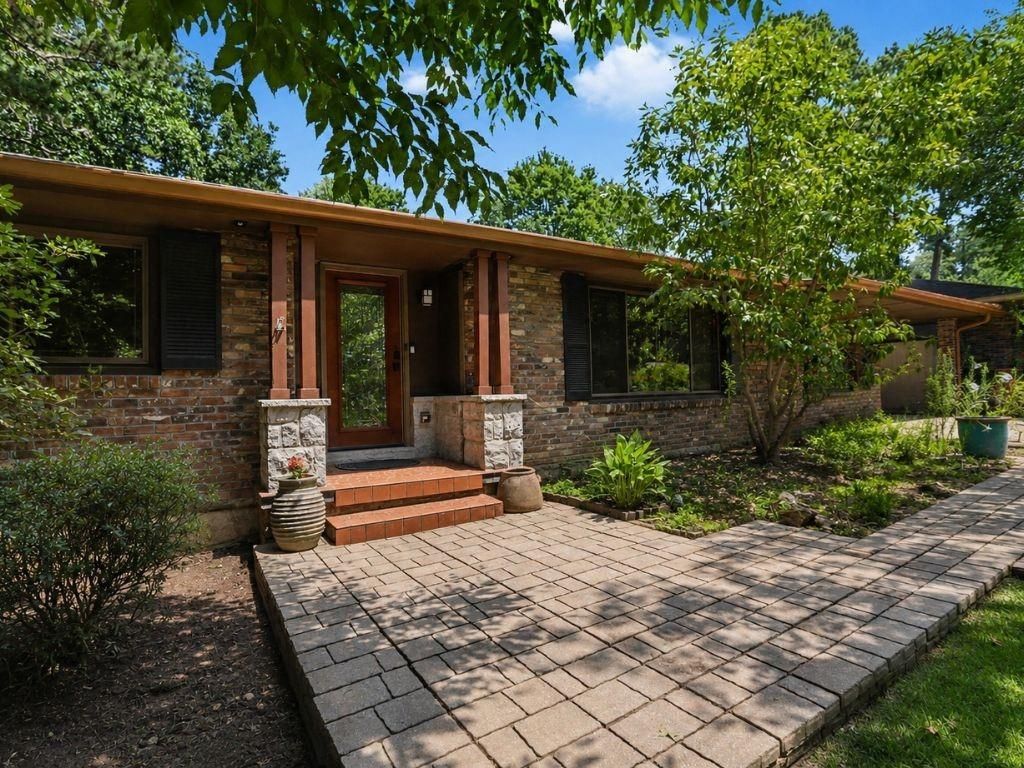 1275 Blueberry Trail, Decatur, GA 30033
