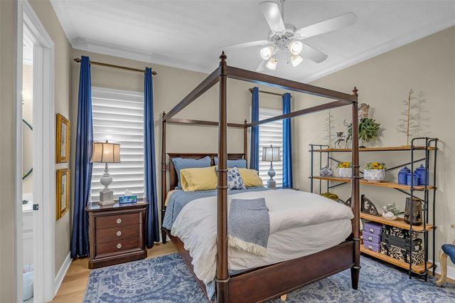 63 Fairway Park Main, Montgomery, TX 77356