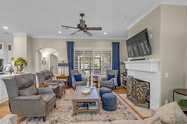 63 Fairway Park Main, Montgomery, TX 77356