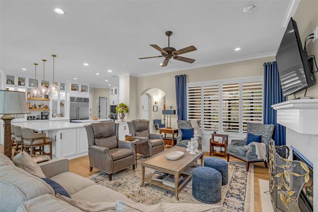 63 Fairway Park Main, Montgomery, TX 77356